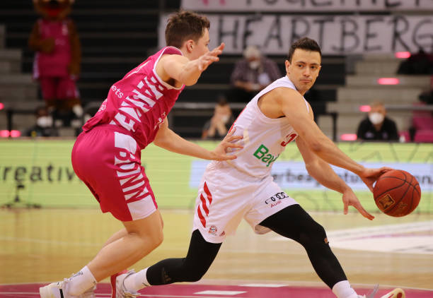 自己的全能 自己的全能