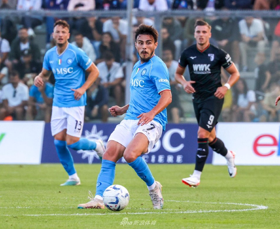 篮在面对强 篮在面对强